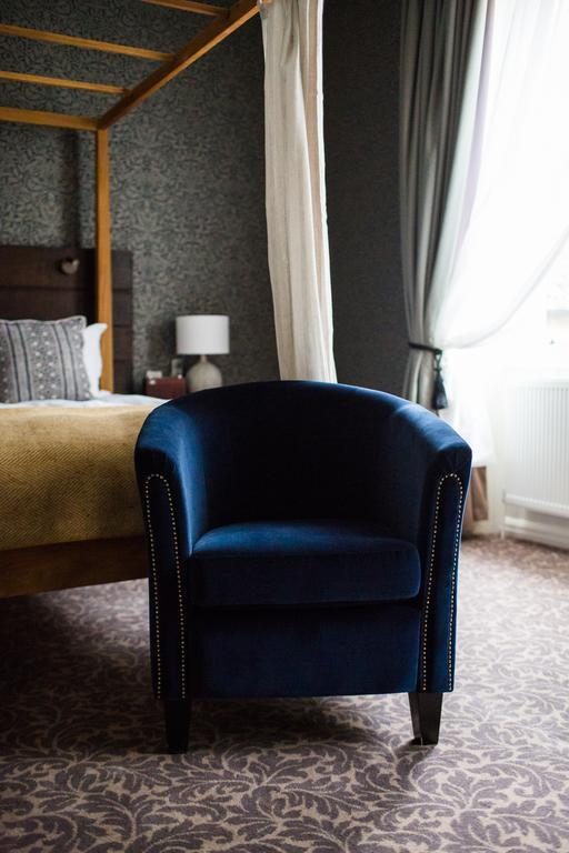 The Blue Boar Hotell Witney Exteriör bild