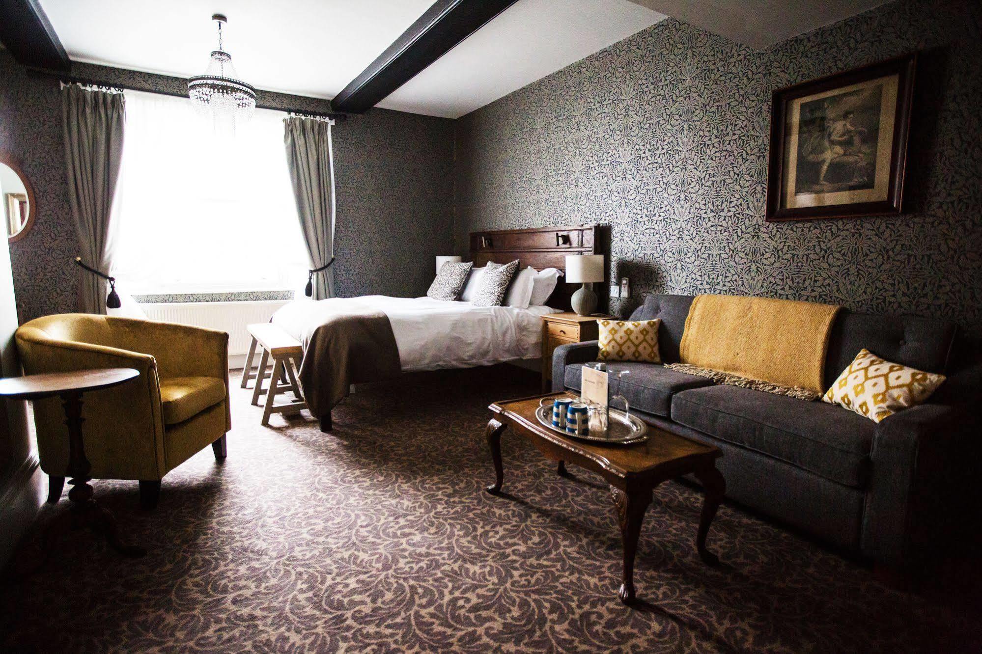 The Blue Boar Hotell Witney Exteriör bild