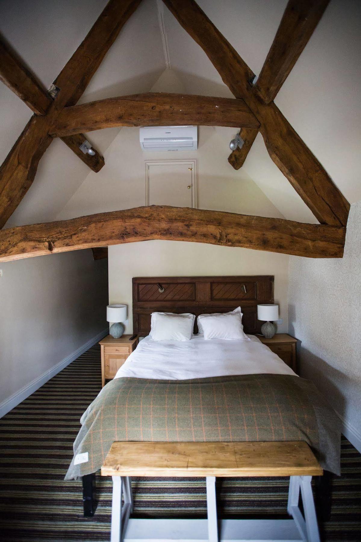 The Blue Boar Hotell Witney Exteriör bild