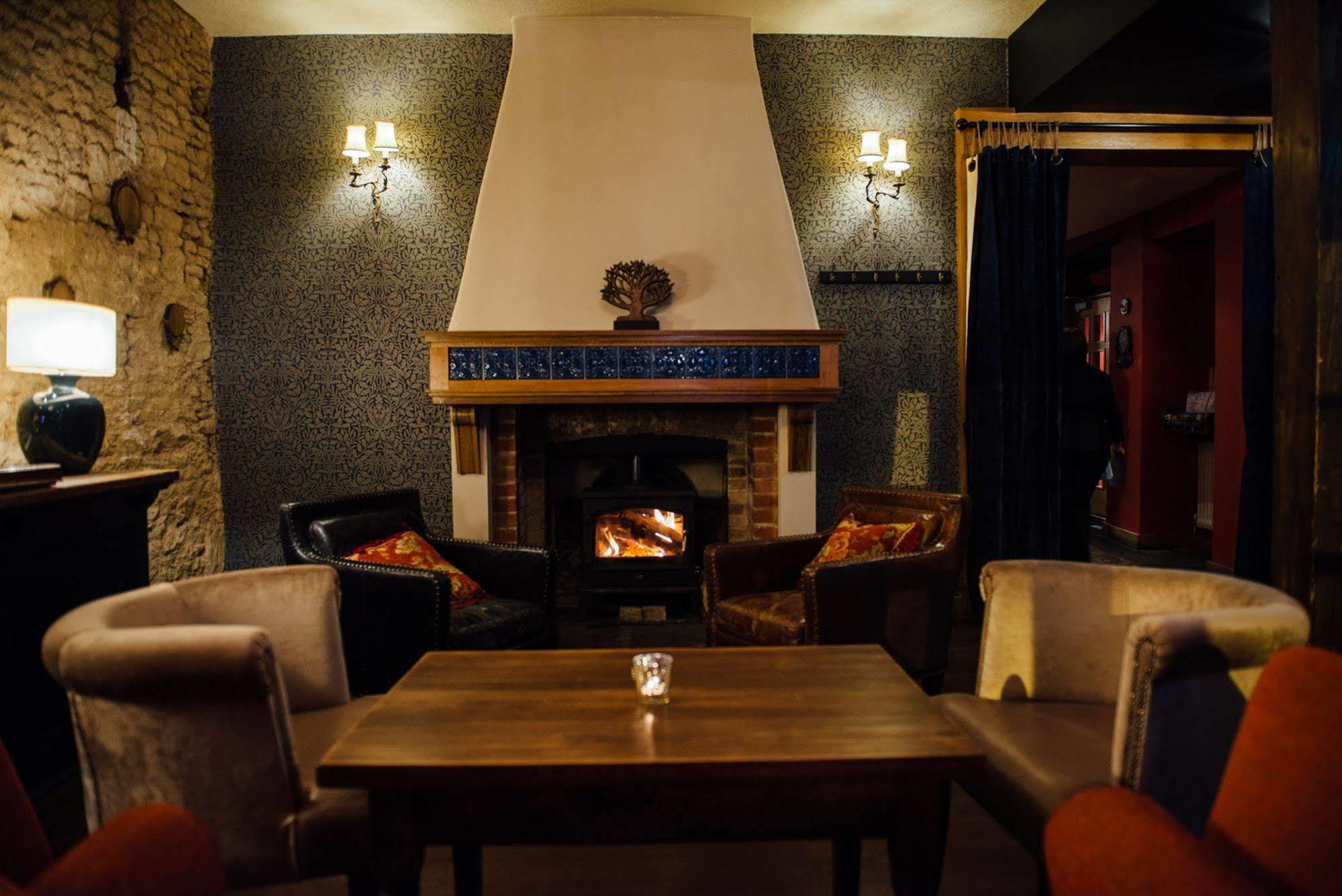 The Blue Boar Hotell Witney Exteriör bild