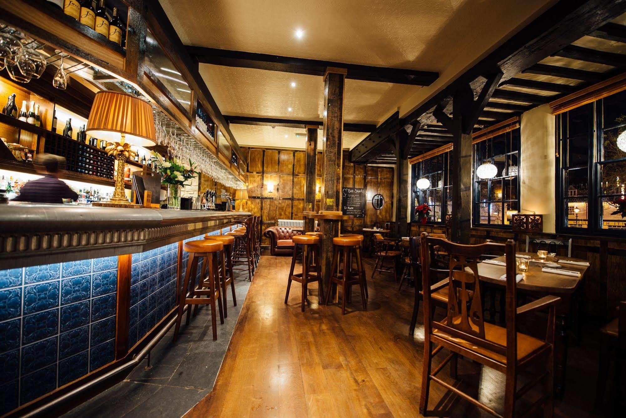 The Blue Boar Hotell Witney Exteriör bild